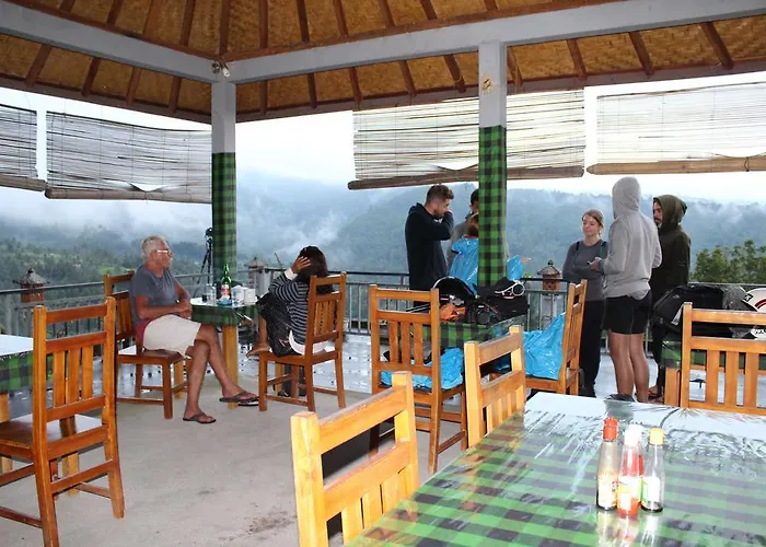 One And Warung Séjour chez l'habitant Munduk
