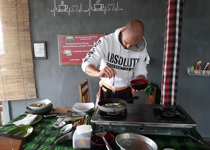 One And Warung Séjour chez l'habitant